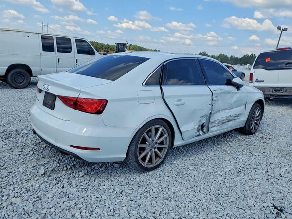 2015 AUDI A3