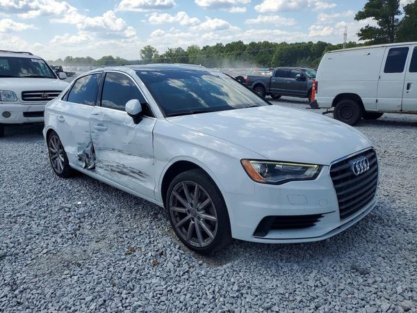 2015 AUDI A3