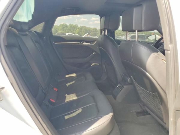 2015 AUDI A3