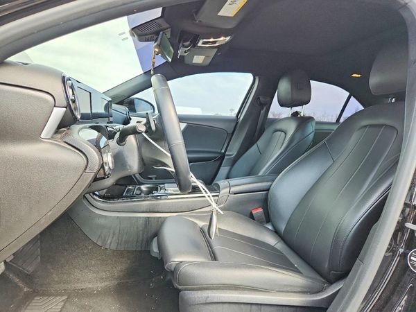 2019 MERCEDES-BENZ A — DENT