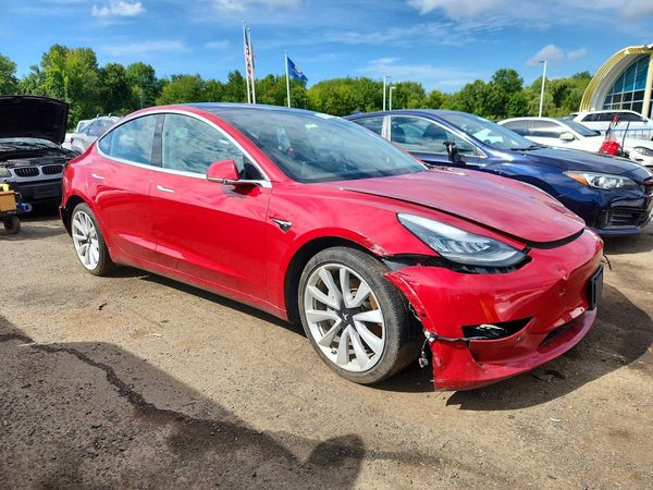 2018 TESLA MODEL 3