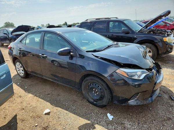 2016 TOYOTA COROLLA