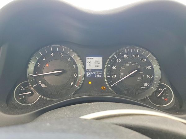 2016 INFINITI Q70