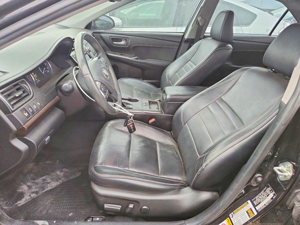 2017 TOYOTA CAMRY LE/SE/XLE/XSE — DENT