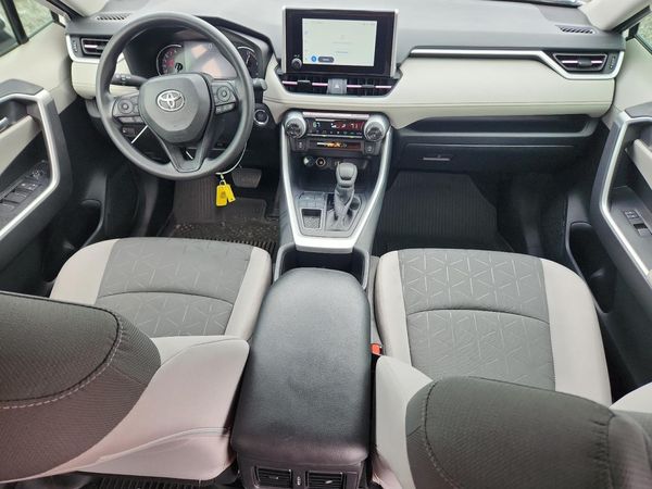2025 TOYOTA RAV4