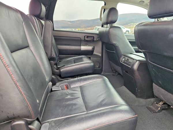 2020 TOYOTA SEQUOIA SR5 grade