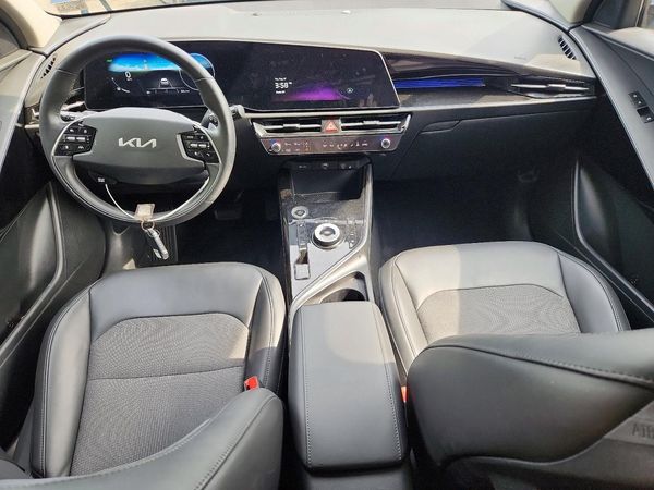 2024 KIA NIRO Wind