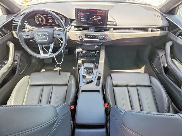2024 AUDI A4 quattro Premium Plus