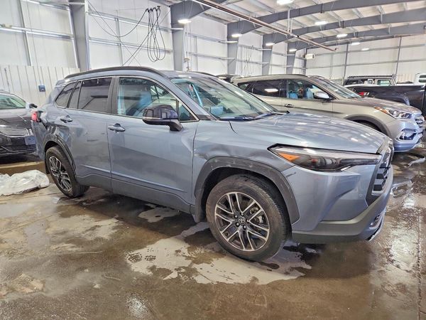 2026 TOYOTA COROLLA CROSS