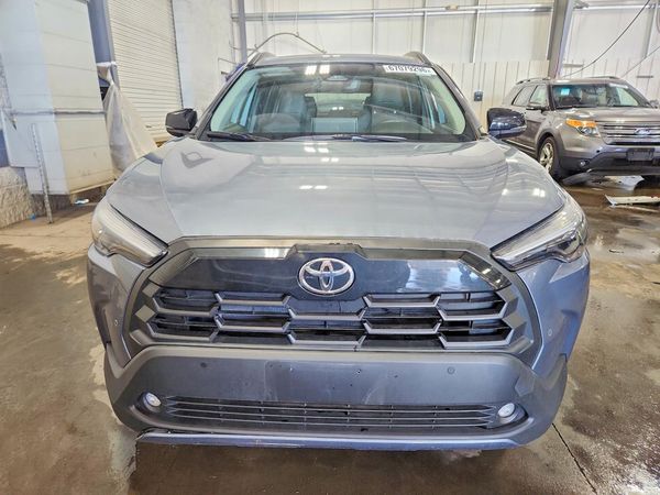 2026 TOYOTA COROLLA CROSS
