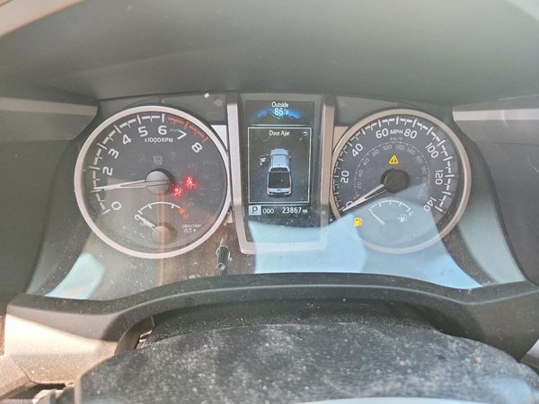 2021 TOYOTA TACOMA SR5