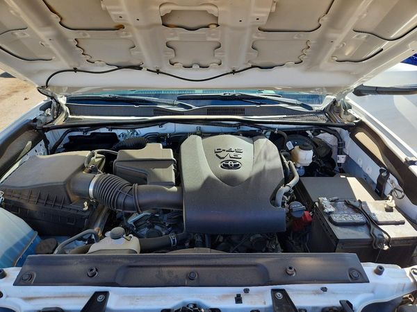 2021 TOYOTA TACOMA SR5