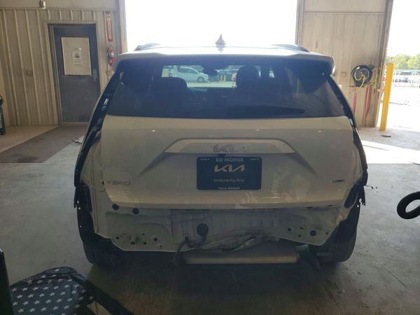 2024 KIA NIRO