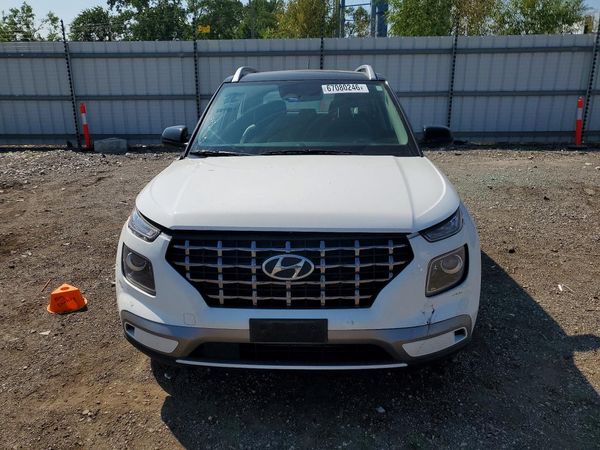 2024 HYUNDAI VENUE SEL / Limited