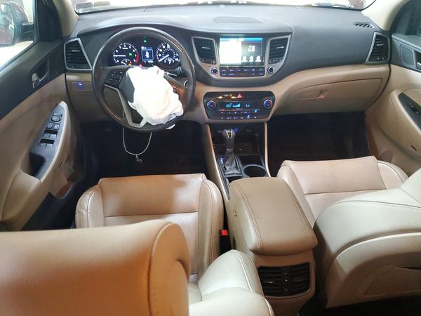 2017 HYUNDAI TUCSON