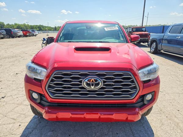 2022 TOYOTA TACOMA SR5