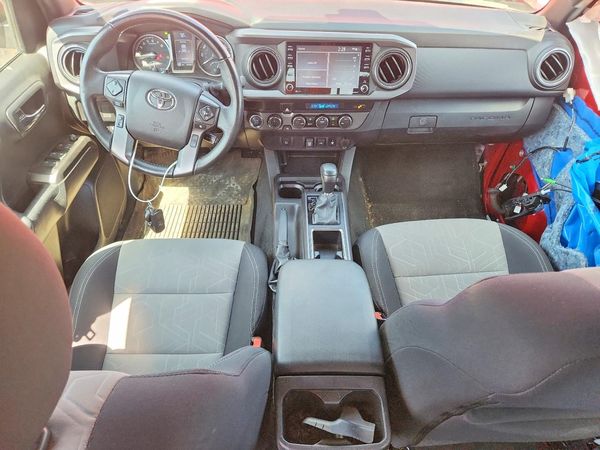 2022 TOYOTA TACOMA SR5