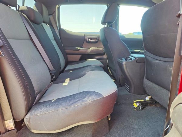 2022 TOYOTA TACOMA SR5