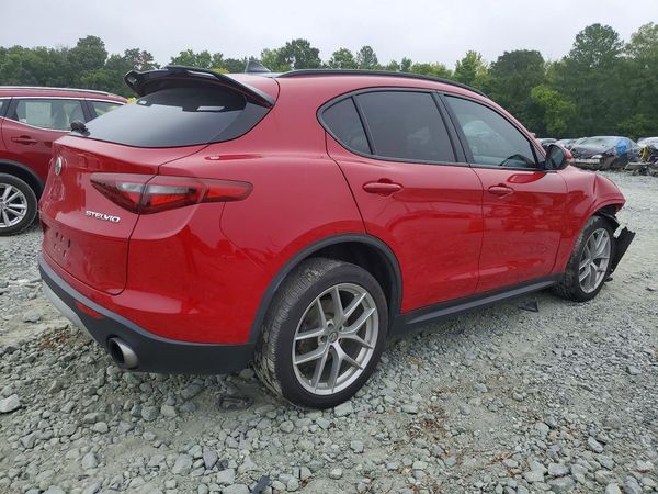 2018 ALFA ROMEO STELVIO