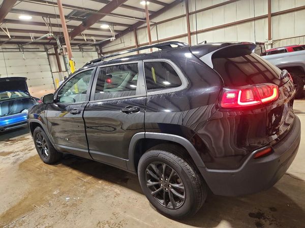 2023 JEEP CHEROKEE