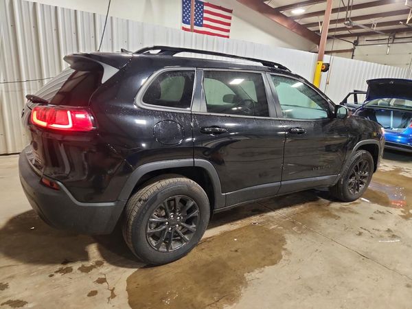 2023 JEEP CHEROKEE