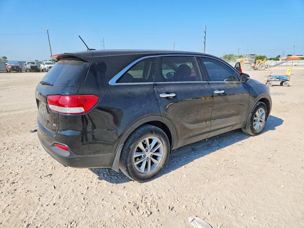 2018 KIA SORENTO L, LX