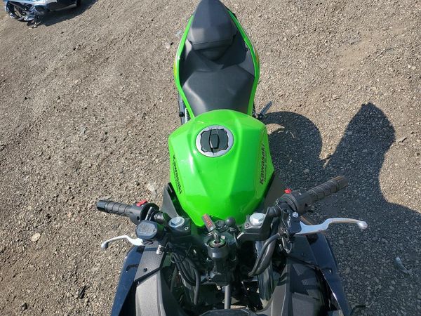 2025 KAWASAKI EX500