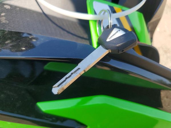 2025 KAWASAKI EX500