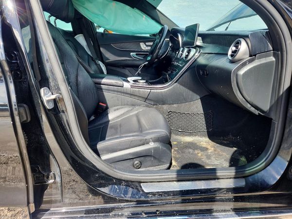 2018 MERCEDES-BENZ C