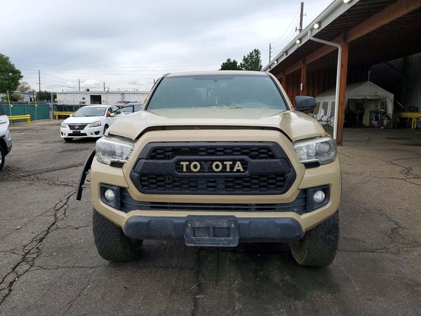 2016 TOYOTA TACOMA