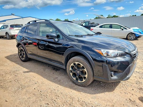 2022 SUBARU CROSSTREK Premium — Passenger 3/4