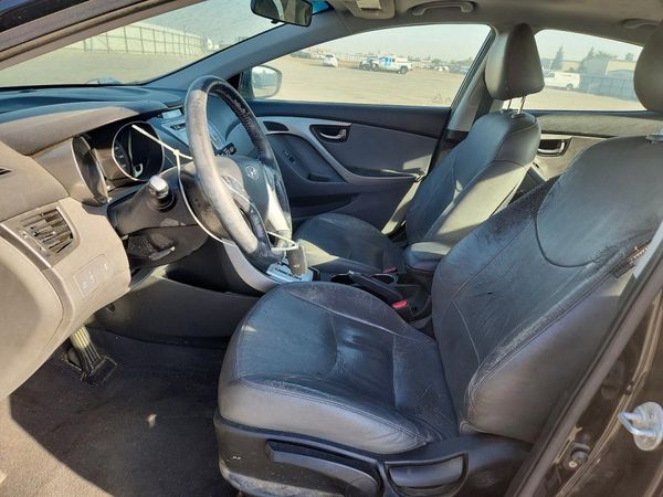 2012 HYUNDAI ELANTRA LI GLS(Middle grade) — DENT