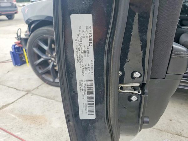 2019 DODGE CHARGER