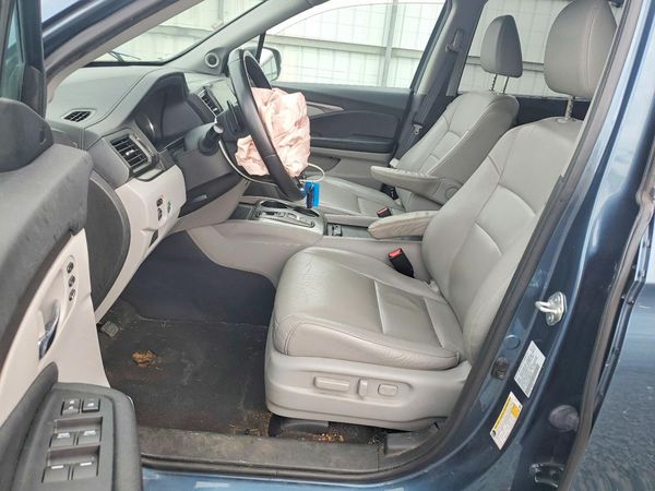 2021 HONDA PILOT SE