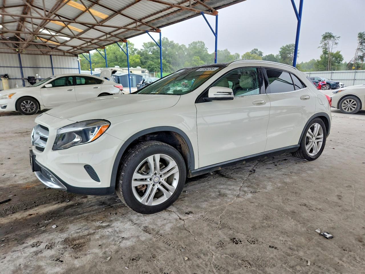 2017 MERCEDES-BENZ GLA GLA250