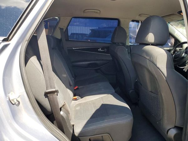 2020 KIA SORENTO L, LX, S