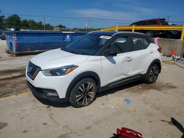2019 NISSAN KICKS