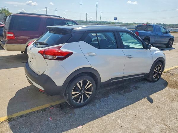 2019 NISSAN KICKS