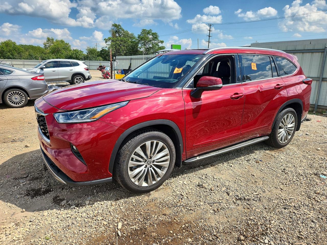 2022 TOYOTA HIGHLANDER Platinum