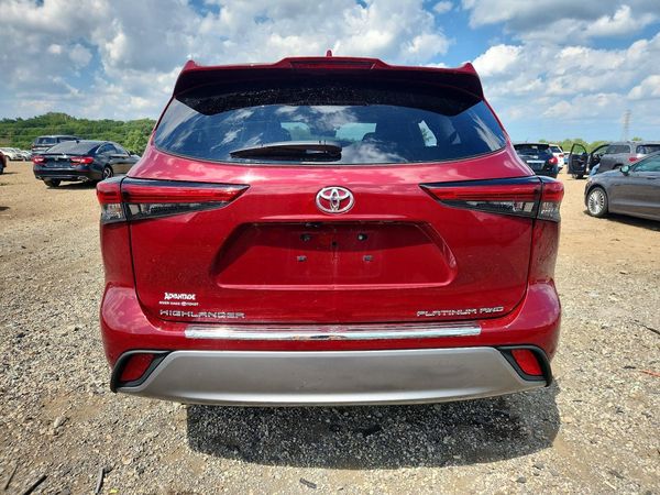 2022 TOYOTA HIGHLANDER Platinum