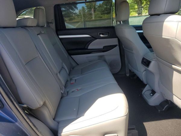 2015 TOYOTA HIGHLANDER