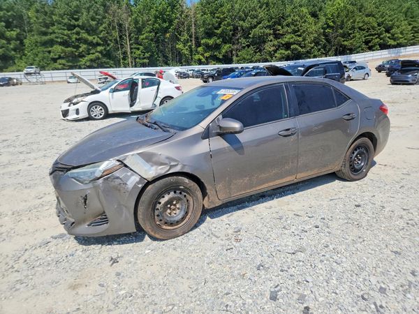 2017 TOYOTA COROLLA