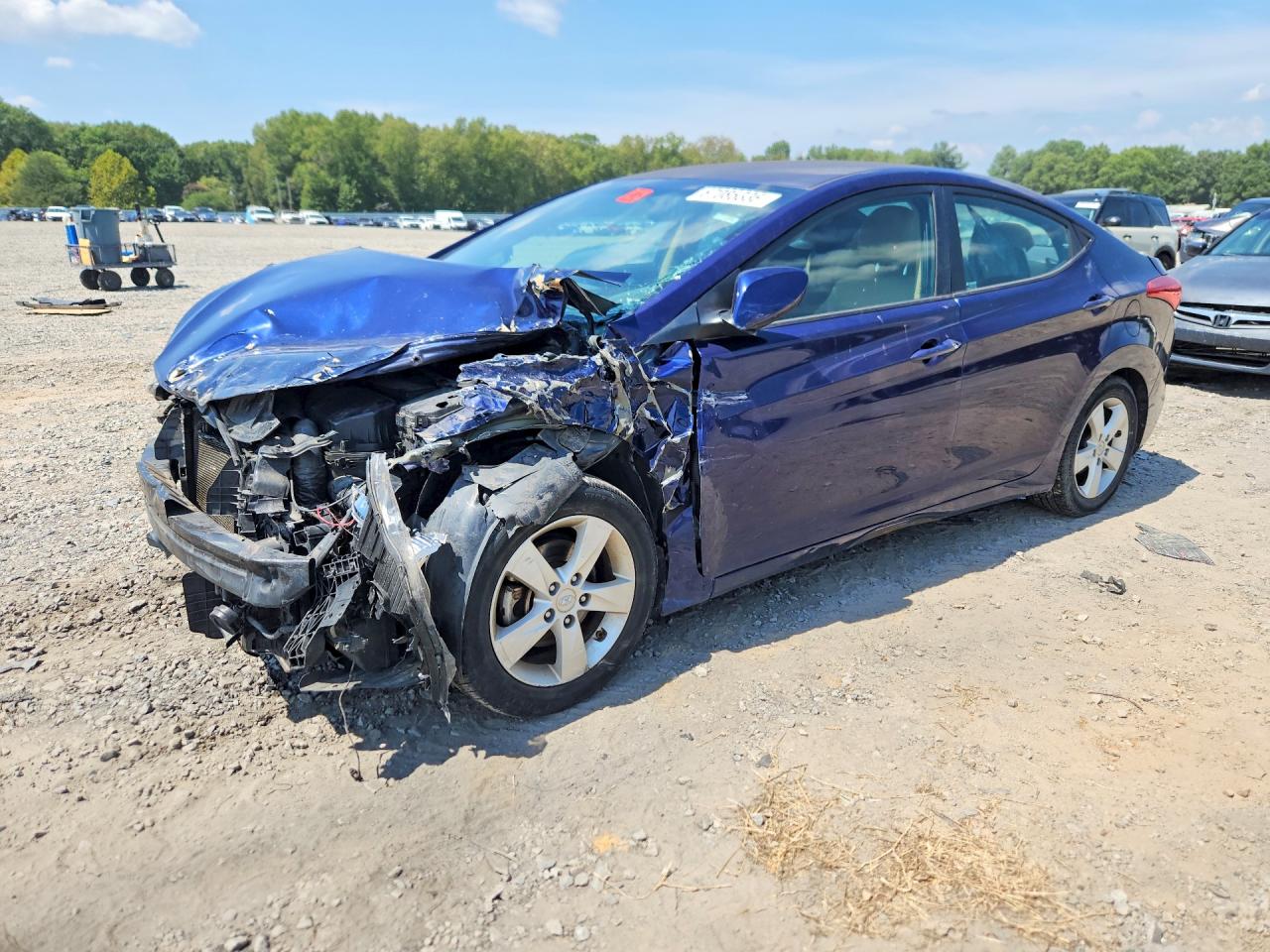2013 HYUNDAI ELANTRA