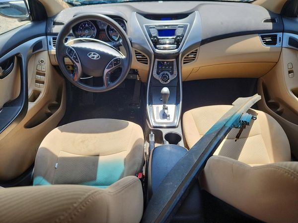 2013 HYUNDAI ELANTRA