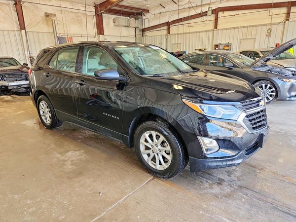 2018 CHEVROLET EQUINOX LS — Passenger 3/4