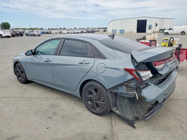 2021 HYUNDAI ELANTRA SEL
