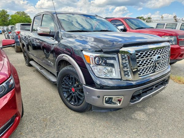 2018 NISSAN TITAN