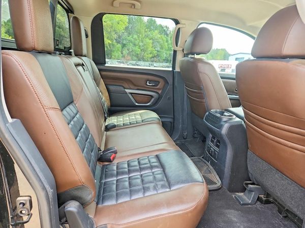 2018 NISSAN TITAN