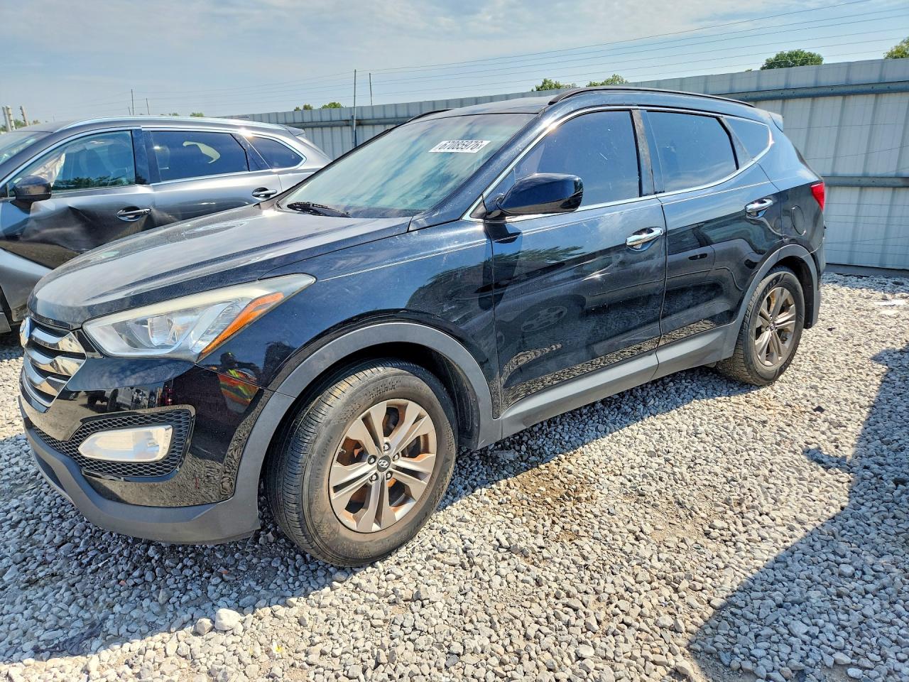 2016 HYUNDAI SANTA FE — Front 3/4