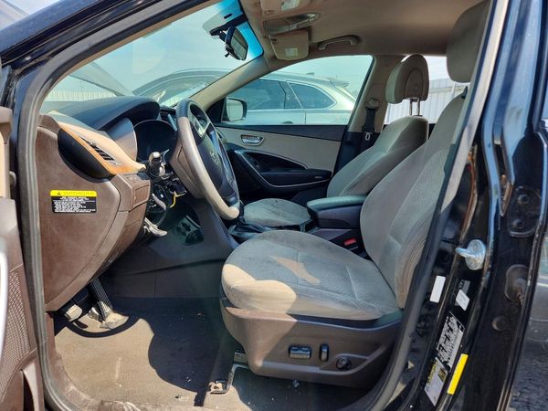 2016 HYUNDAI SANTA FE — DENT